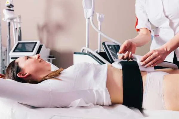 woman having body sculpting to help improve her body image and her mental health Shipston-on-Stour